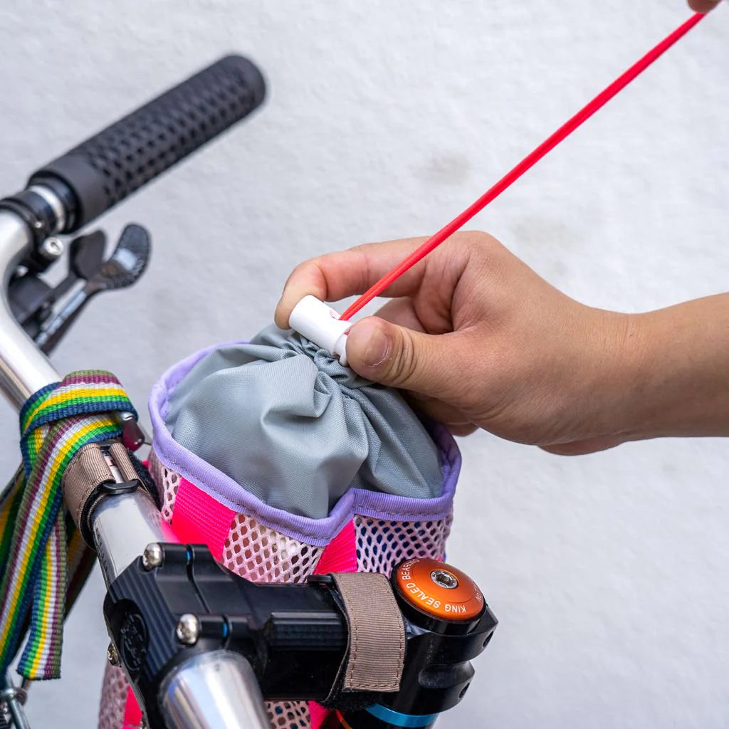 Blue Lug Mesh Stem Pouch